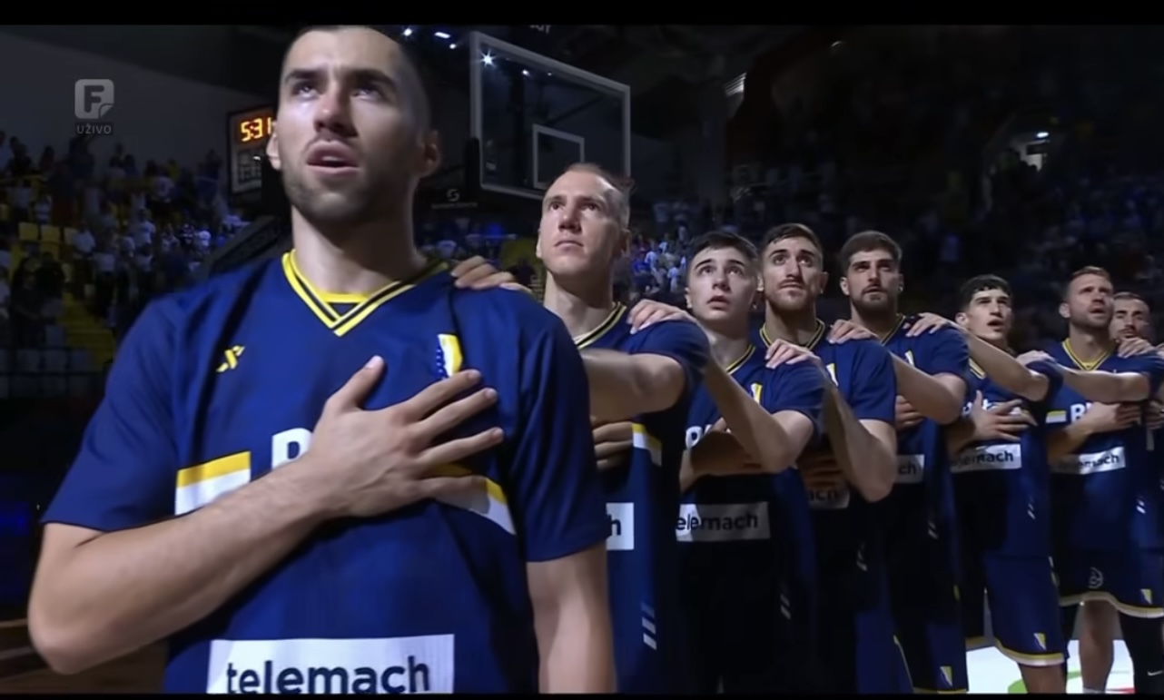 BiH vodi protiv Grčke na poluvremenu – veliki korak ka nokaut fazi!