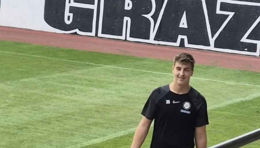 Golman FK Sloboda Benian Balić na probi u austrijskom Sturm Grazu